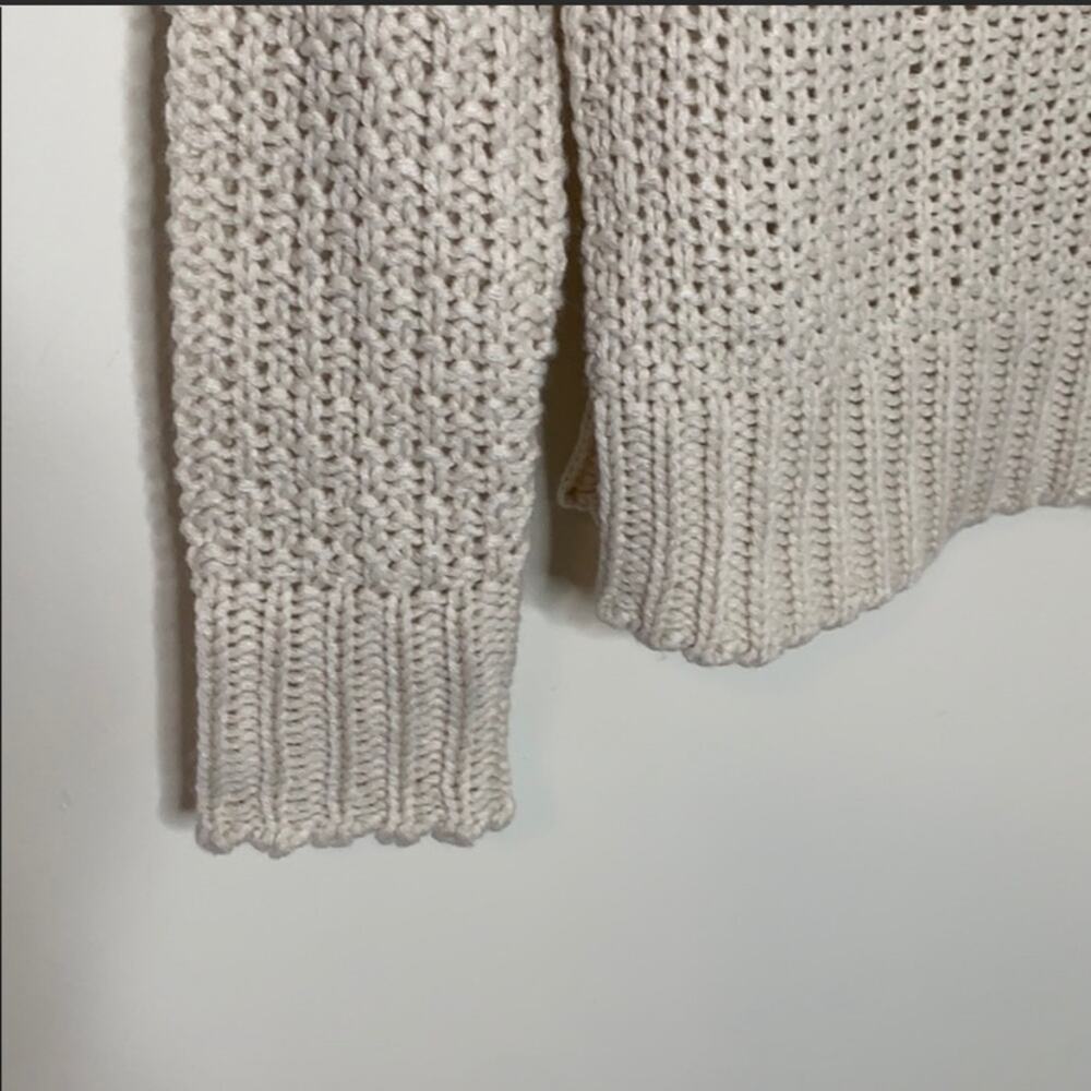 Cloth Sweater - Picture 3 of 6
